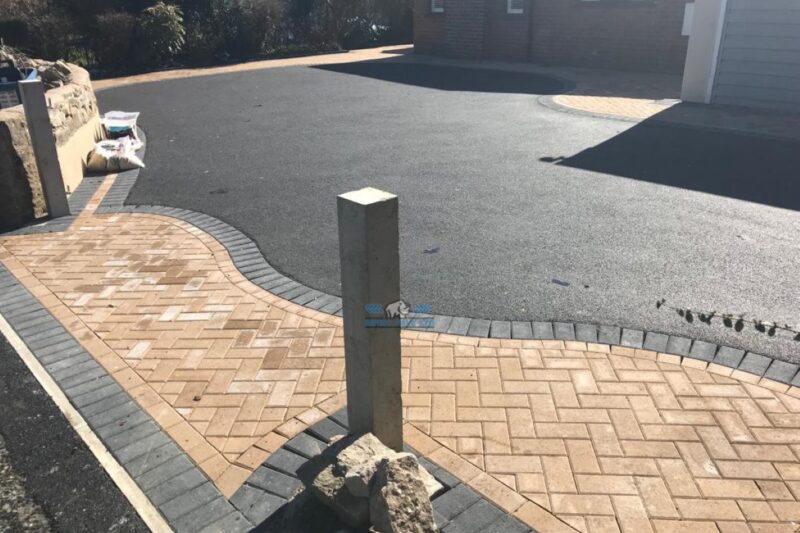 Tarmac Driveways